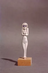 Figur av en kvinne, fra Øvre Egypt (bein)
